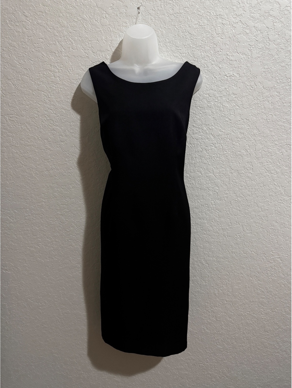 Kasper Black Sleeveless Sheath Dress 12 Career Work Office LBD Knee Length